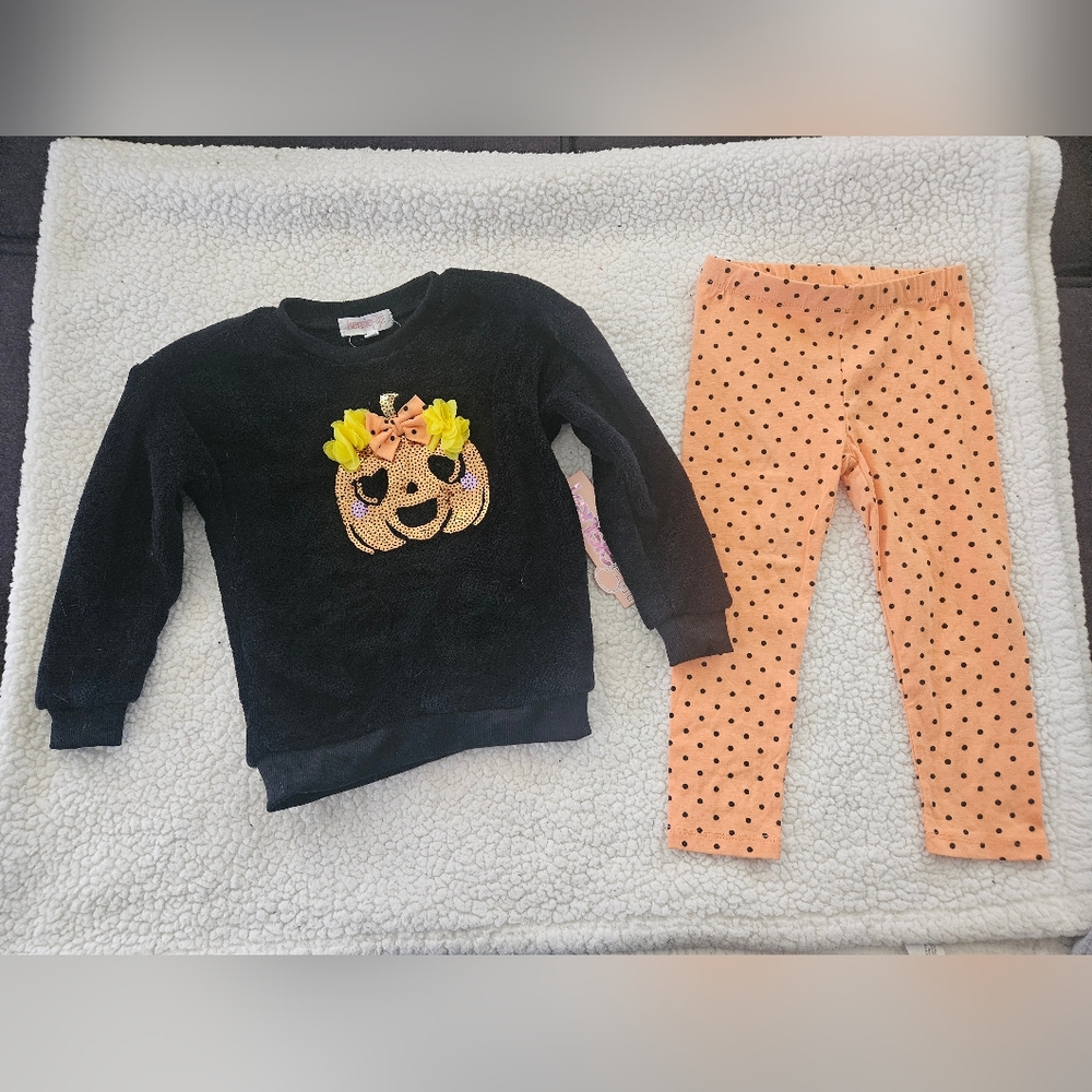 Kensie Girl black pumpkin sweater and orange & black polka dot pants size 4T
